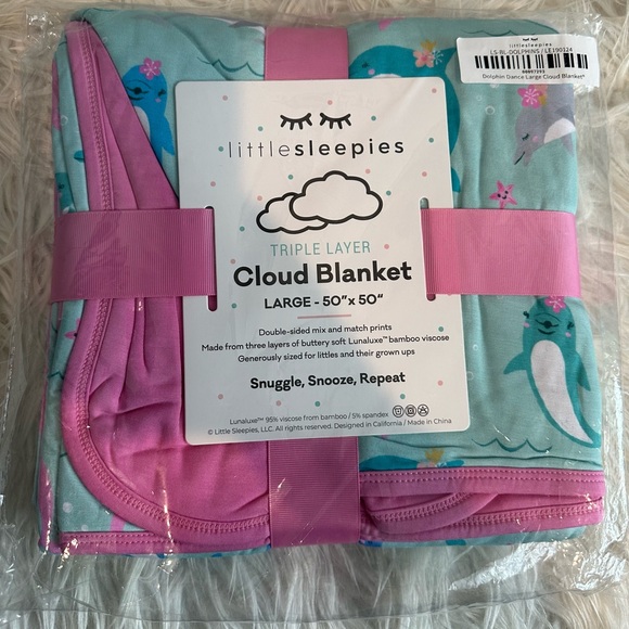 Little Sleepies Dolphin Dance Cloud Blanket